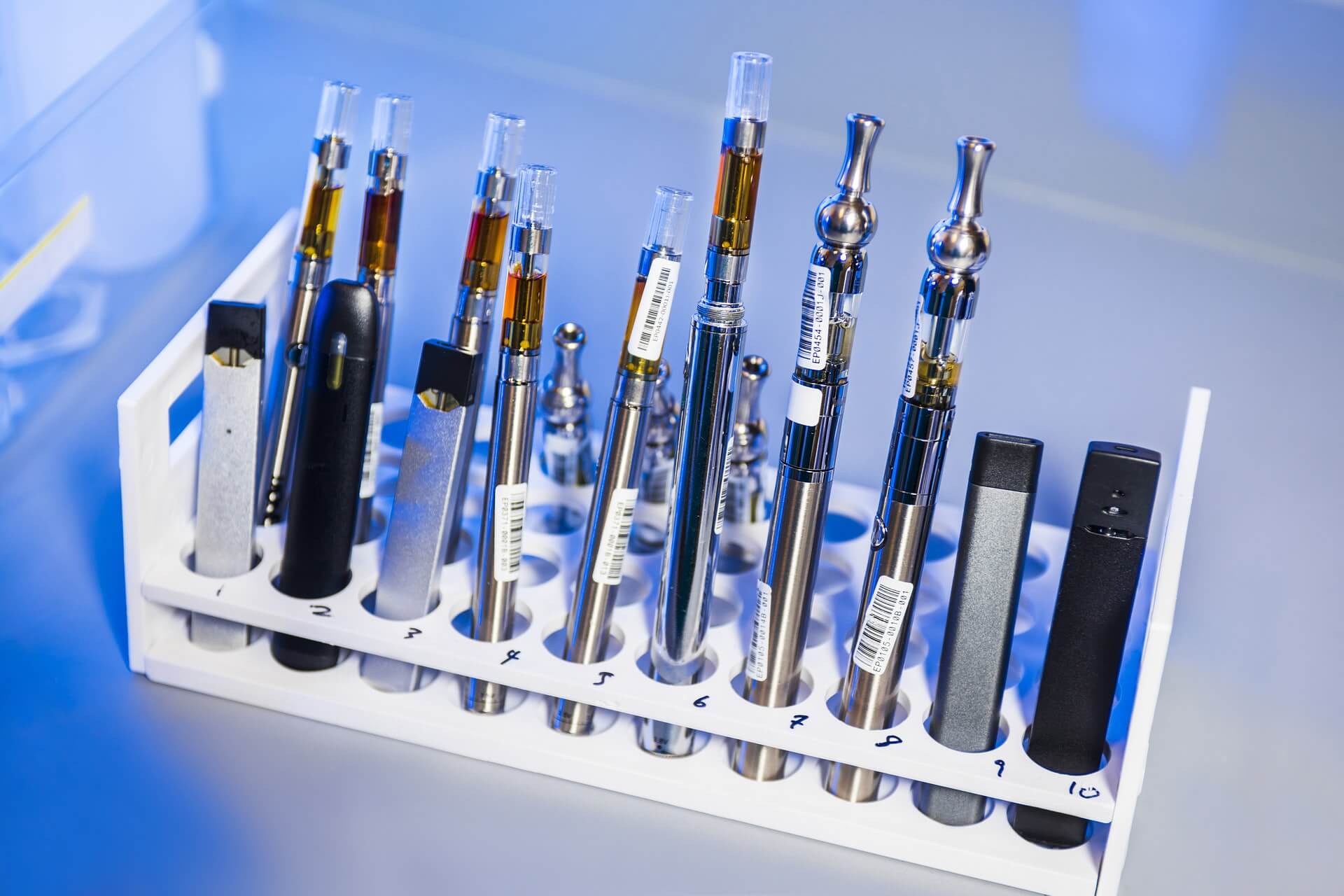 Shop The Best Disposable Vape Pens in Toronto at Alchemy Canna Co.